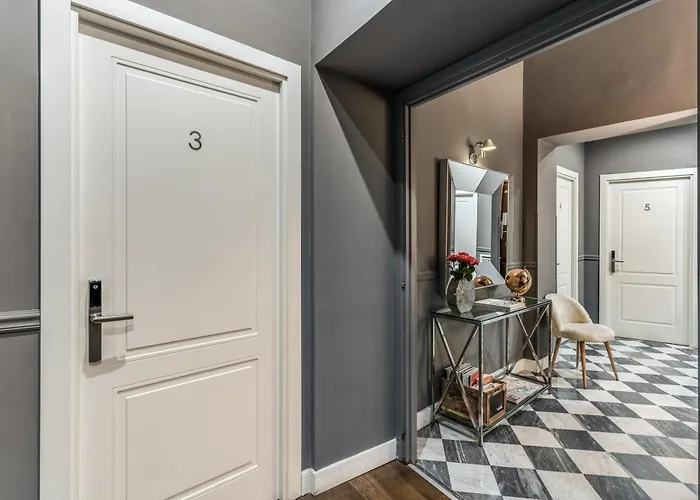 Little Queen Relais Rom