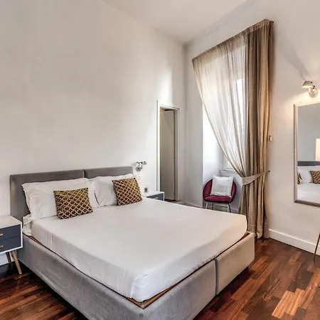 Little Queen Relais 3* Rom