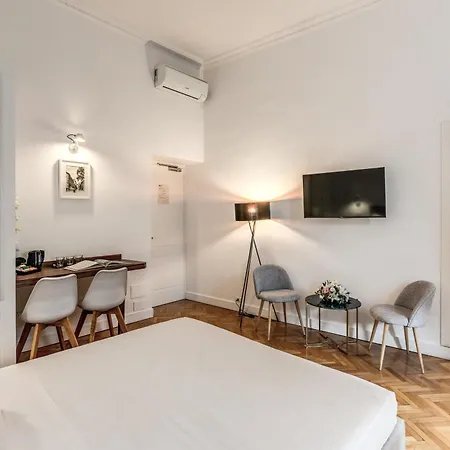 Little Queen Relais 3* Rom